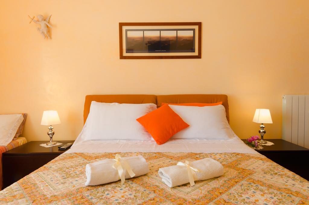 B&B L'Antica Rimessa Лечче Экстерьер фото